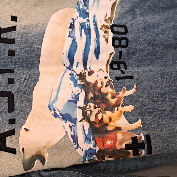 Mens Akoo Distressed Denim Shirt with Polar Bear Scene in Back EUC sz M - Picture 5 of 8